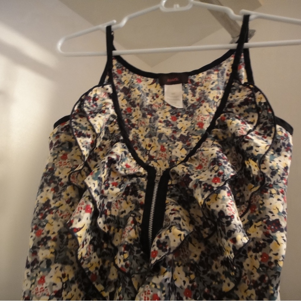 Multicolor Floral Zip-Front Top - Picture 2 of 5